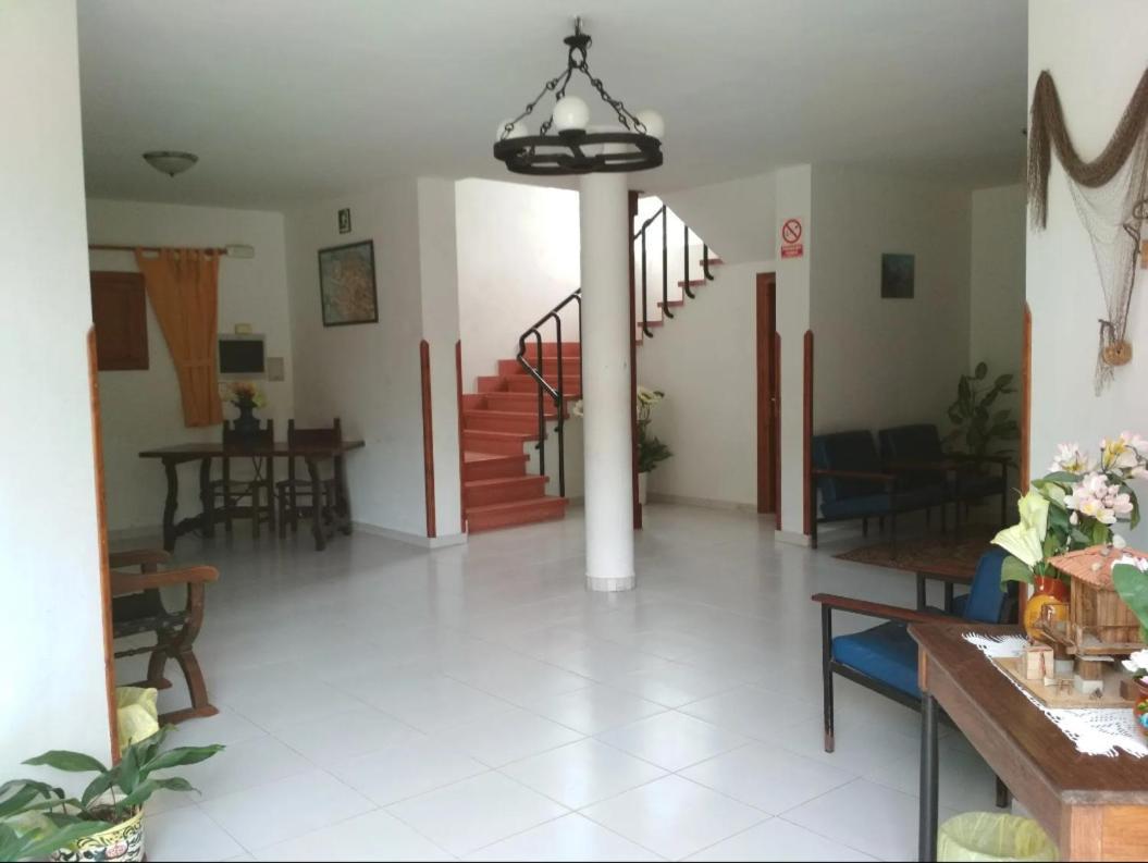 Albergue El Timon Balmori Exterior photo